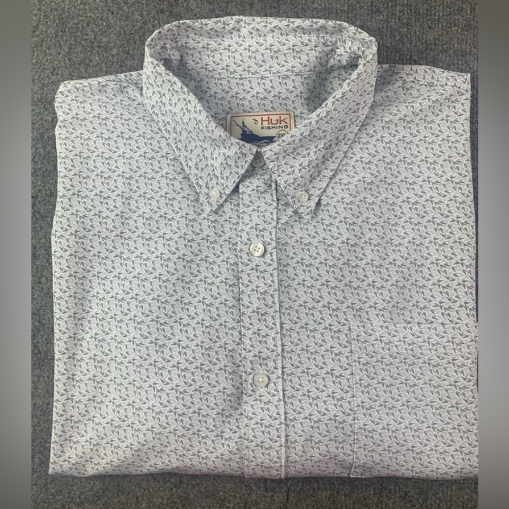 Huk Fishing Mens Short Sleeve
Button Down Fishing Shirt Size XXL
Blue/Gray